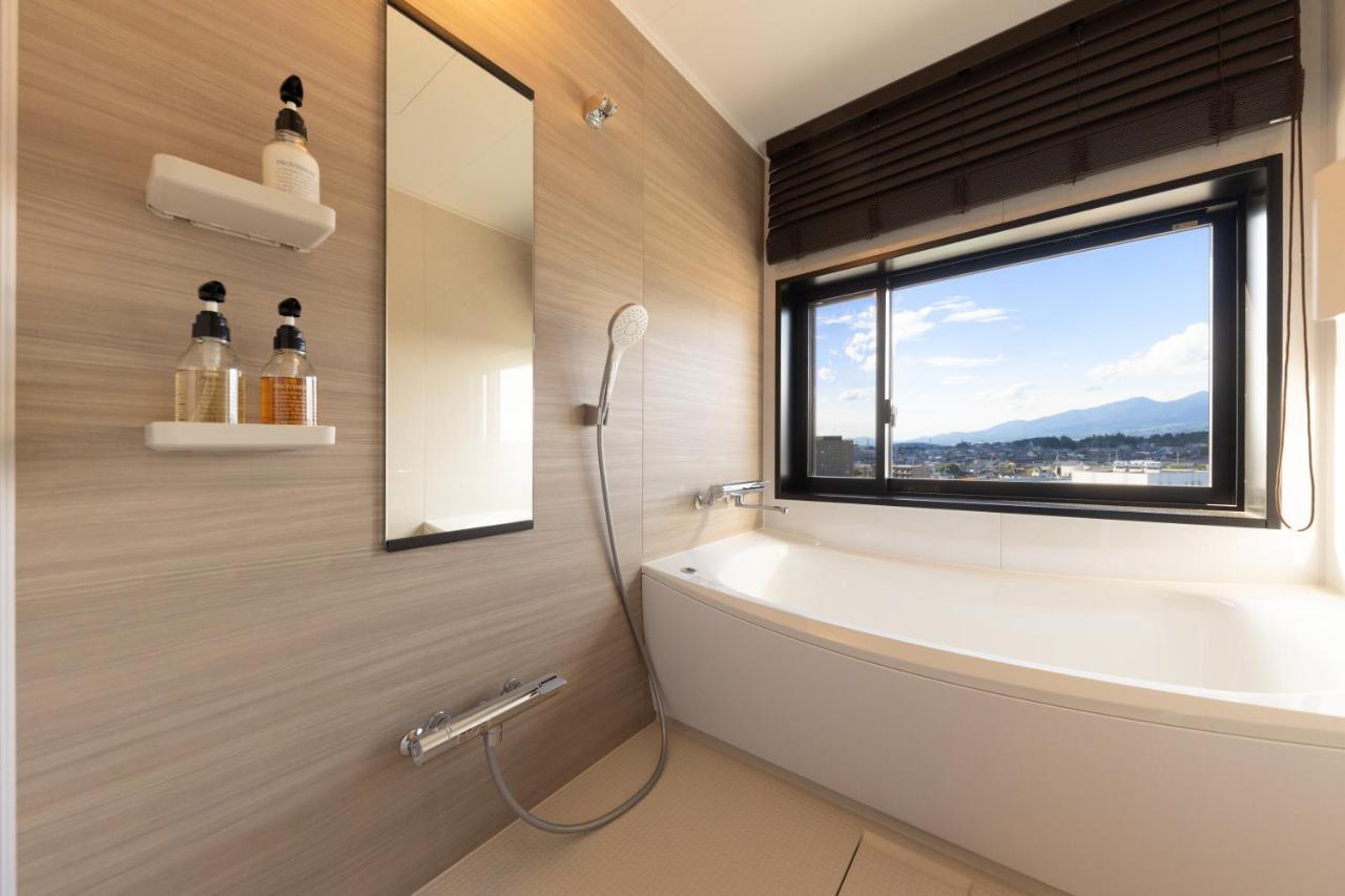 Aqa Hotel Premium Saku Esterno foto